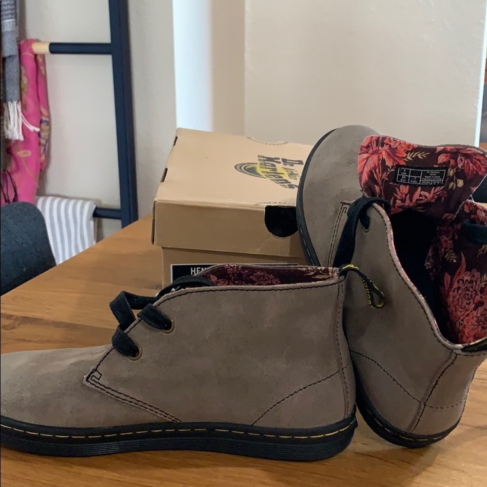Dr. Martens Henny Taupe-Beige—Brand New in Box